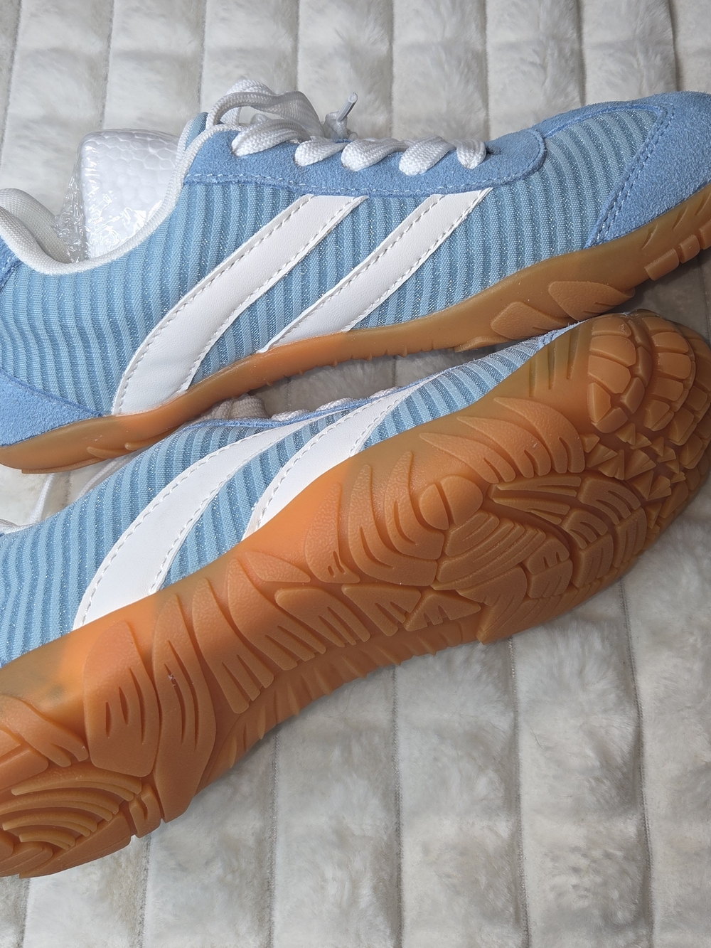 Retro Sky Blue Barefoot Sneakers - Wide Toe Box / Zero Drop (Size 8.5) Womens